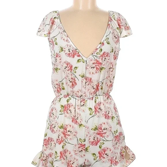 🆕 PINS & NEEDLES | NWT Floral Ruffled Romper - Picture 3 of 4